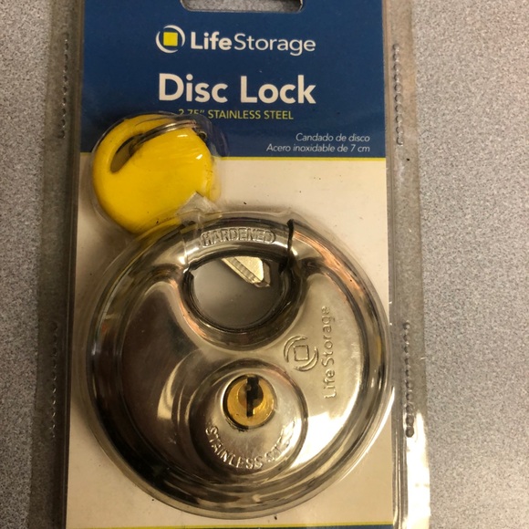 Disc Locks for Storage unit. 1 Life Storage, one from Uhaul. Set of two locks - Picture 3 of 10